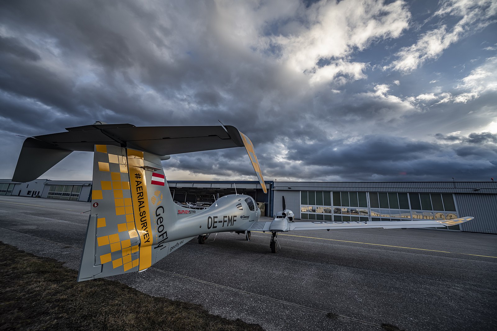 萬(wàn)豐鉆石飛機與GeoFly簽訂訂單